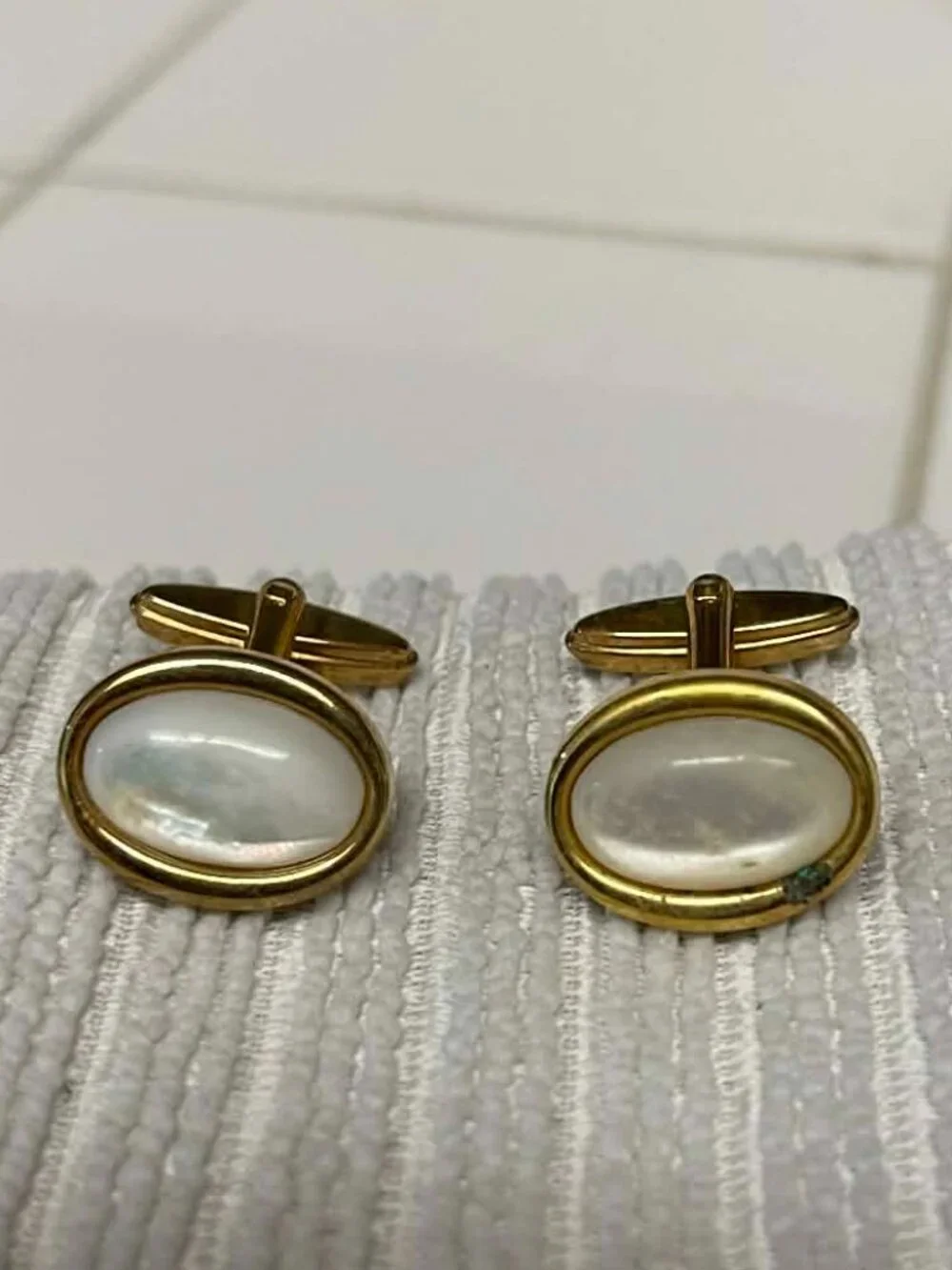 Allders mother of pearl cuff links